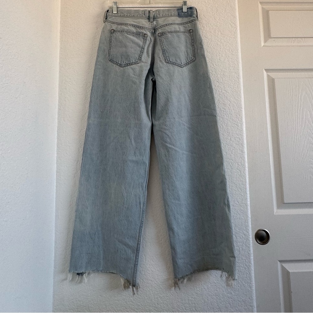Abercrombie & Fitch The Ultra Loose Low Rise Jeans - Picture 5 of 7